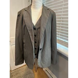 size 14 boys Geoffrey Beene Vest & blazer set
